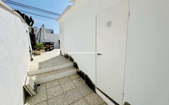 Image No.43-2 Bed Villa for sale