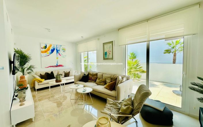 Image No.32-3 Bed Villa for sale