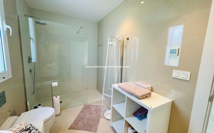 Image No.47-3 Bed Villa for sale