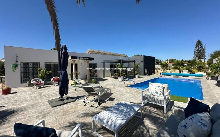 Image No.24-3 Bed Villa for sale