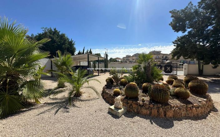 Image No.26-3 Bed Villa for sale