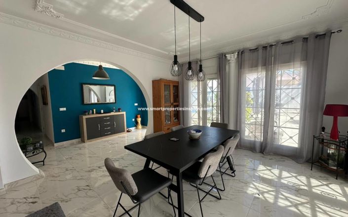 Image No.9-3 Bed Villa for sale