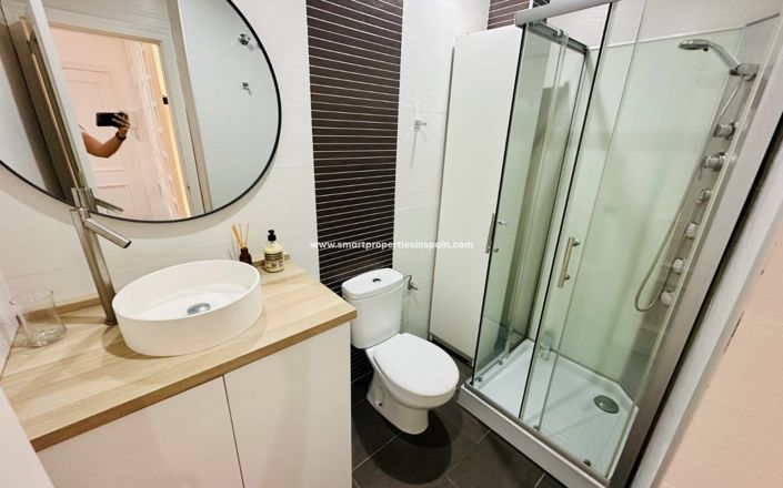 Image No.9-1 Bed Apartment for sale