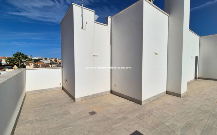 Image No.43-7 Bed Villa for sale