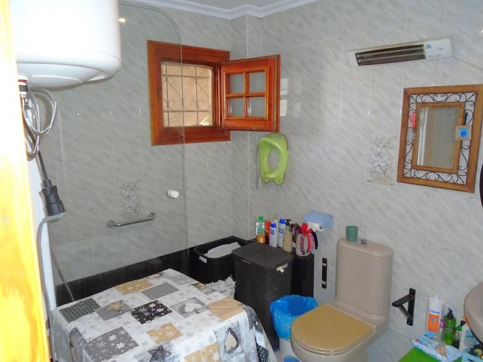 Image No.24-2 Bed Apartment for sale