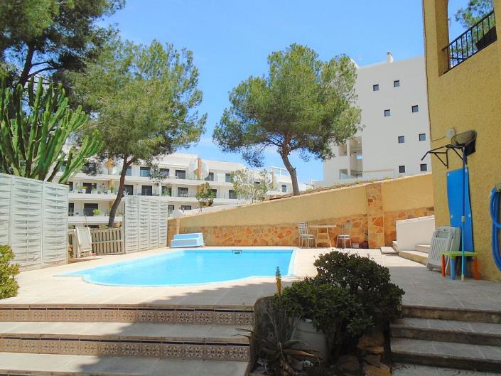 Image No.3-Villa / Détaché de 6 chambres à vendre à Las Filipinas