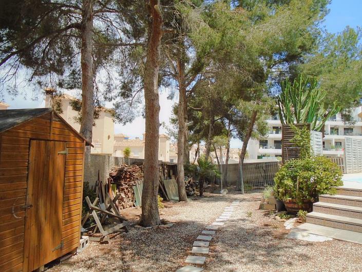 Image No.4-Villa / Détaché de 6 chambres à vendre à Las Filipinas