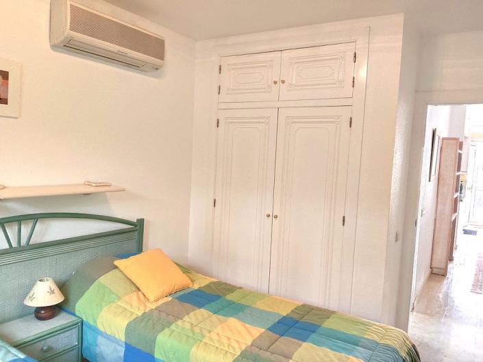 Image No.34-3 Bed Townhouse for sale