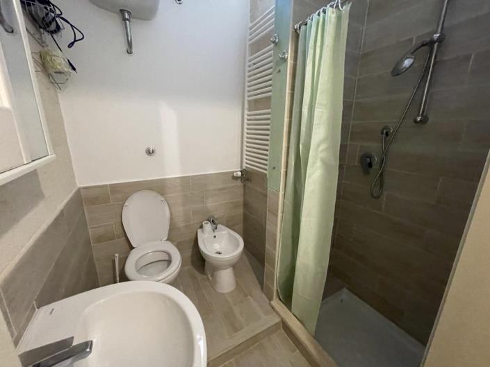 Image No.7-8 Bed Villa for sale