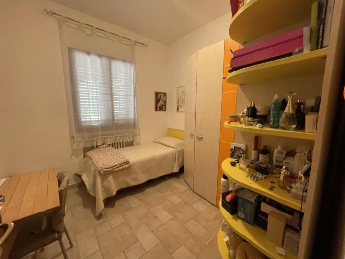 Image No.30-8 Bed Villa for sale