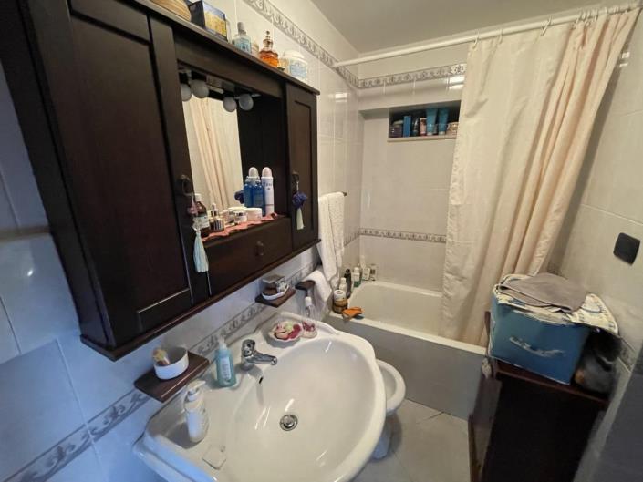 Image No.35-2 Bed Apartment for sale