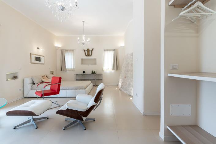 Image No.29-4 Bed Trullo for sale