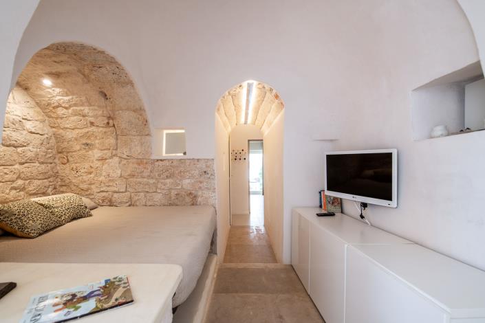 Image No.42-4 Bed Trullo for sale