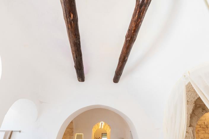 Image No.47-4 Bed Trullo for sale