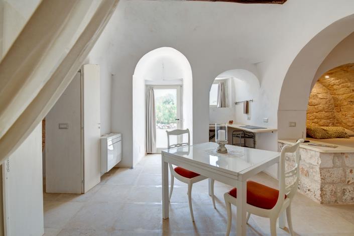 Image No.52-4 Bed Trullo for sale