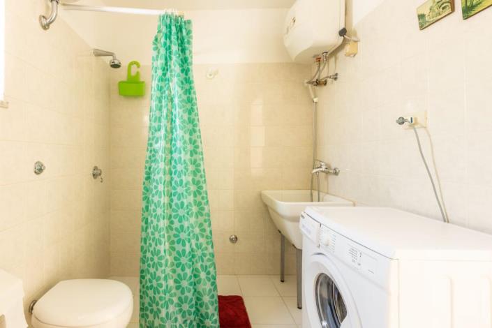 Image No.15-2 Bed Villa for sale