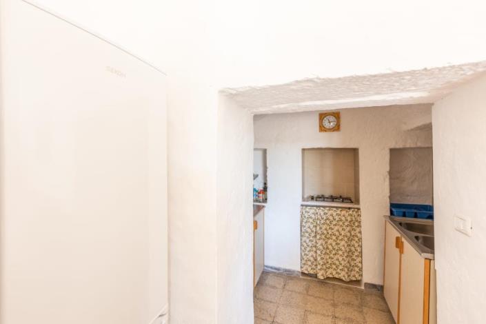 Image No.32-2 Bed Villa for sale