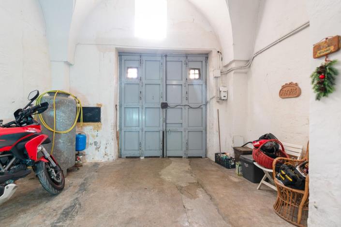 Image No.46-4 Bed House for sale