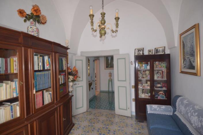 Image No.53-4 Bed House for sale