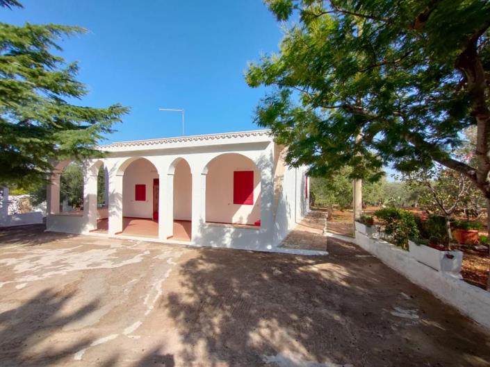 Image No.2-Villa de 2 chambres à vendre à Ostuni