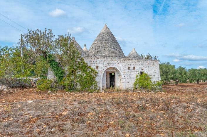 Image No.3-2 Bed Trullo for sale