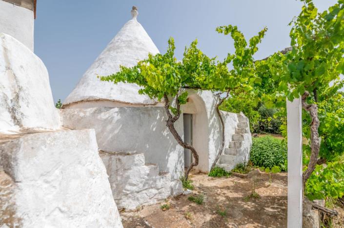 Image No.35-2 Bed Trullo for sale