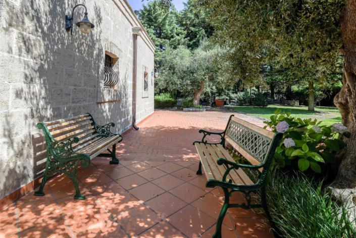 Image No.10-8 Bed Villa for sale