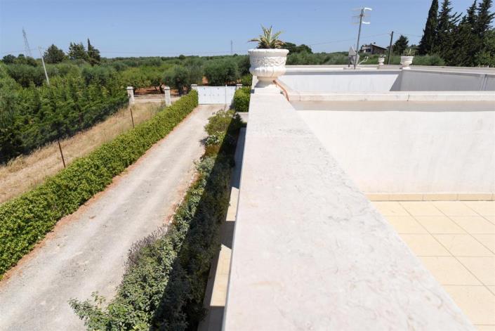 Image No.52-8 Bed Villa for sale