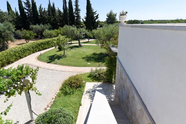 Image No.55-8 Bed Villa for sale