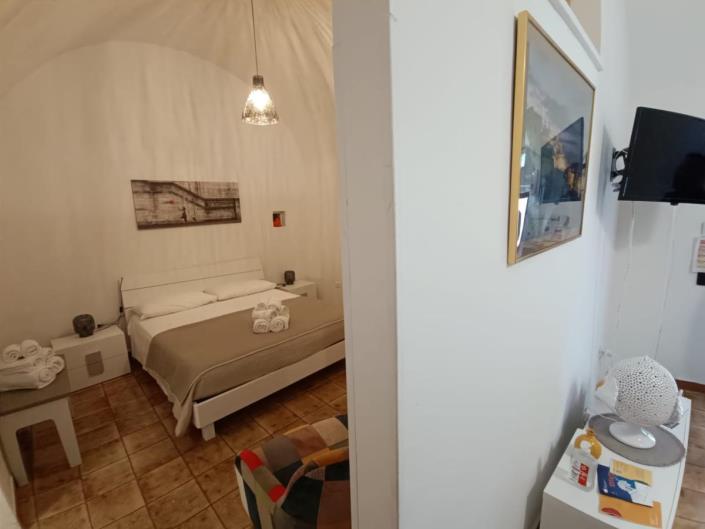 Image No.13-1 Bed Apartment for sale