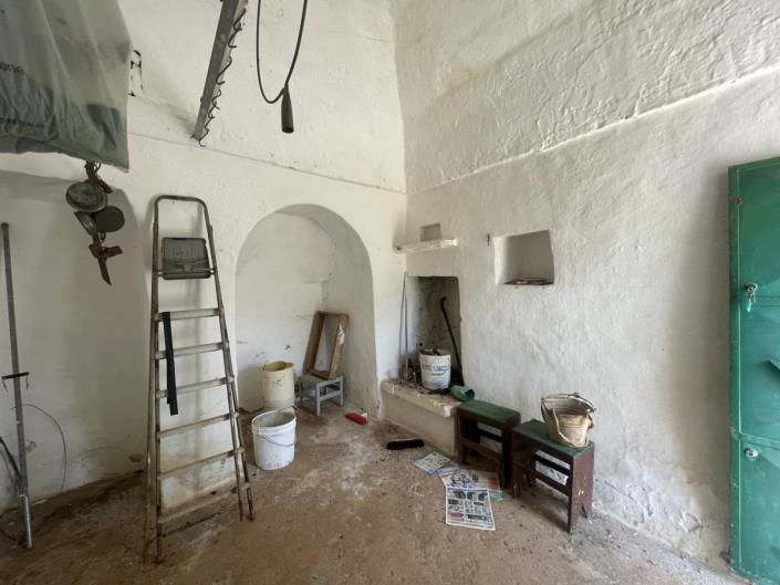 Image No.20-2 Bed Trullo for sale