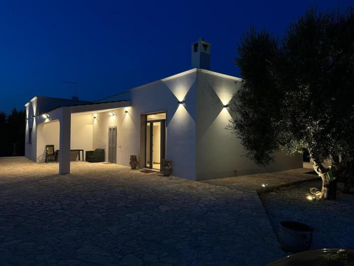 Image No.19-3 Bed Villa for sale