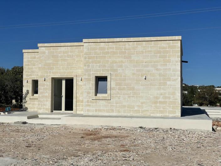 Image No.45-2 Bed Villa for sale