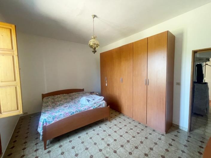 Image No.18-3 Bed Villa for sale