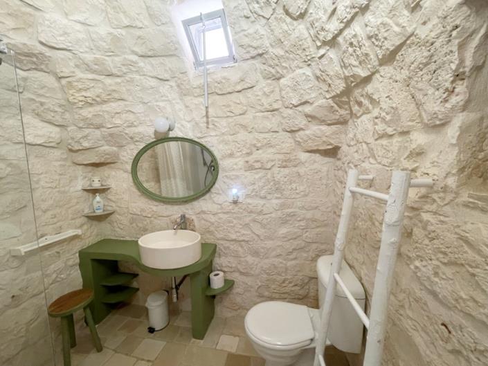 Image No.18-3 Bed Trullo for sale