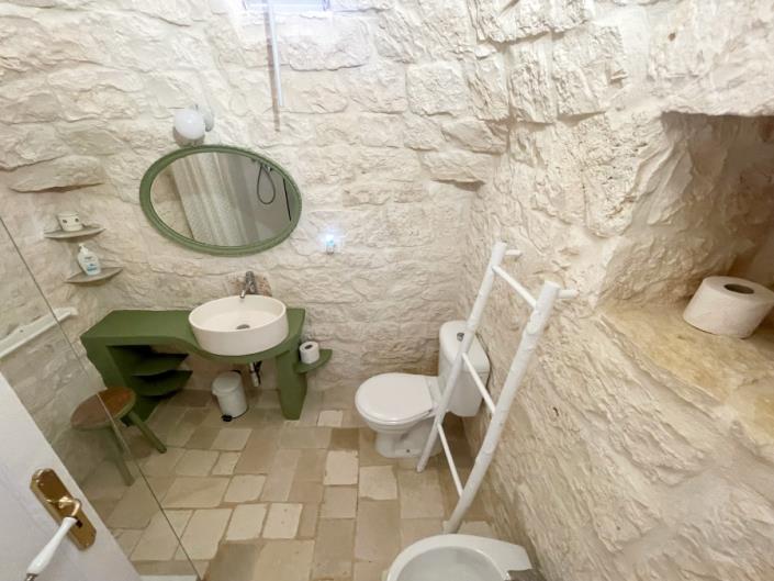 Image No.19-3 Bed Trullo for sale