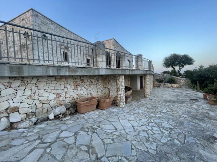 Image No.24-Villa de 3 chambres à vendre à Fasano