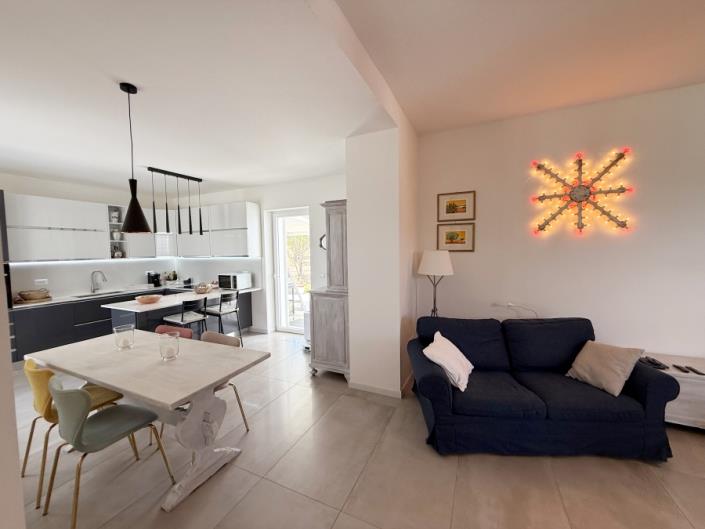 Image No.45-2 Bed Villa for sale