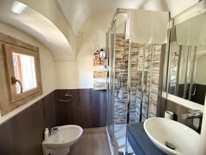 Image No.27-3 Bed Apartment for sale