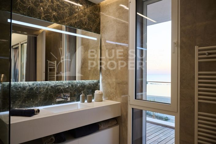 Image No.7-Villa de 4 chambres à vendre à Ayia Thekla