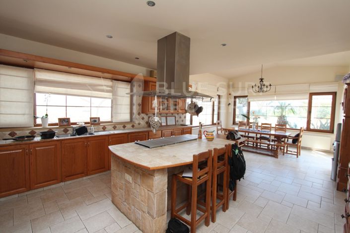 Image No.3-Villa de 6 chambres à vendre à Protaras