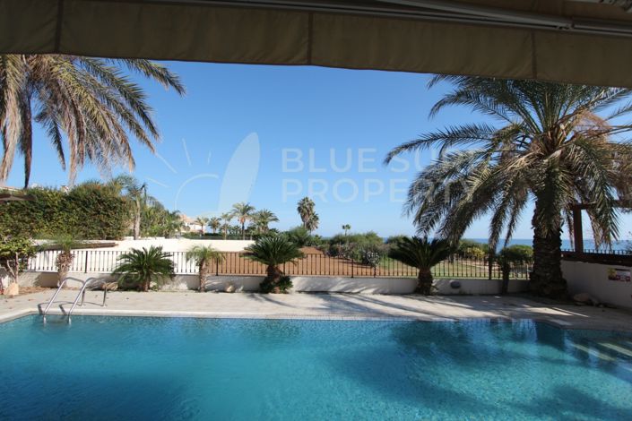 Image No.2-4 Bed Villa for sale