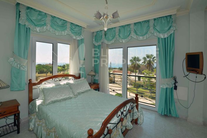 Image No.29-5 Bed Villa for sale