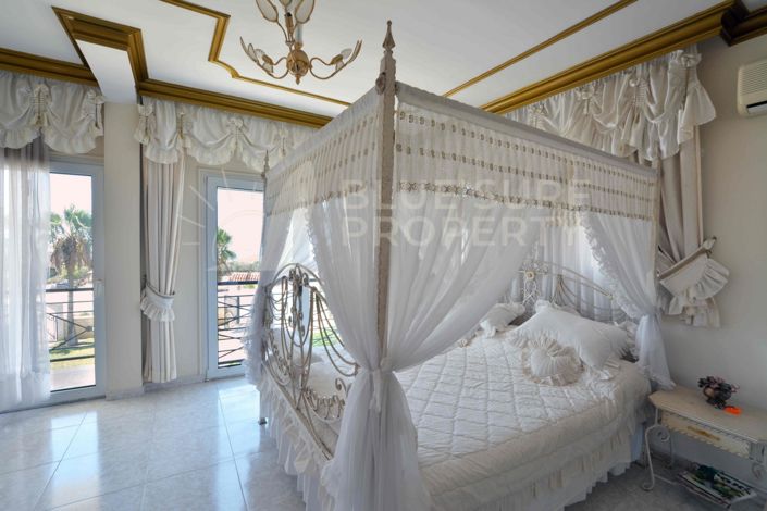 Image No.33-5 Bed Villa for sale