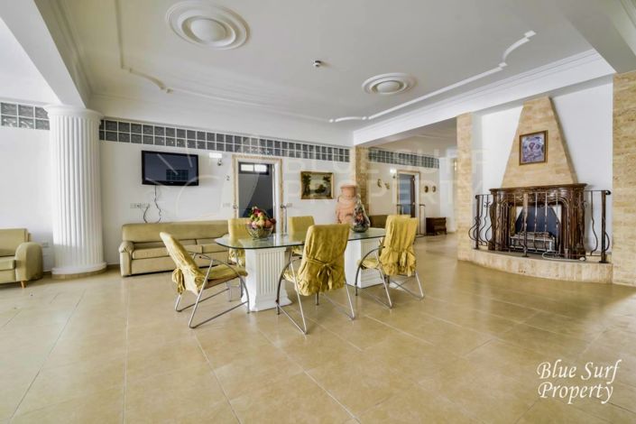 Image No.11-Villa de 21 chambres à vendre à Deryneia