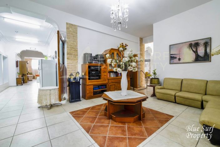 Image No.13-Villa de 21 chambres à vendre à Deryneia