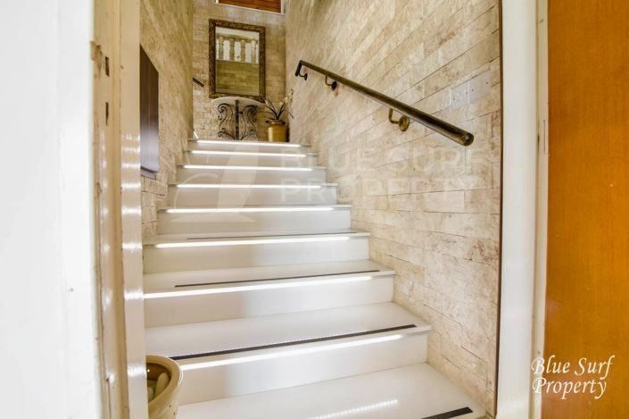 Image No.34-Villa de 21 chambres à vendre à Deryneia