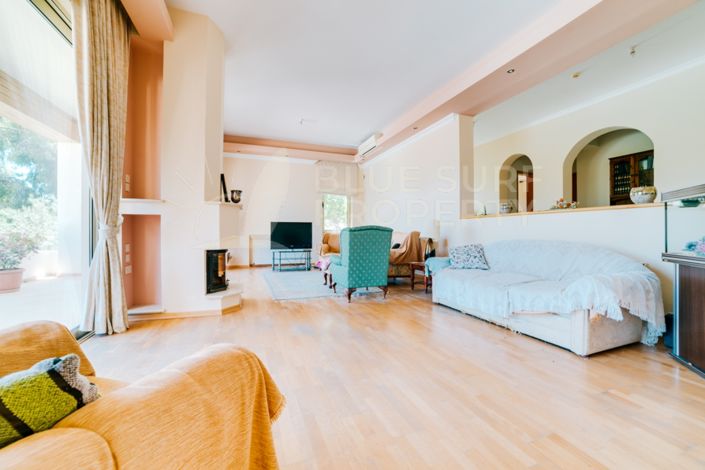 Image No.15-7 Bed Villa for sale