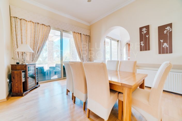 Image No.25-7 Bed Villa for sale