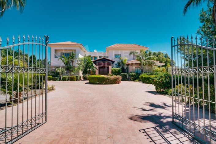 Image No.48-7 Bed Villa for sale